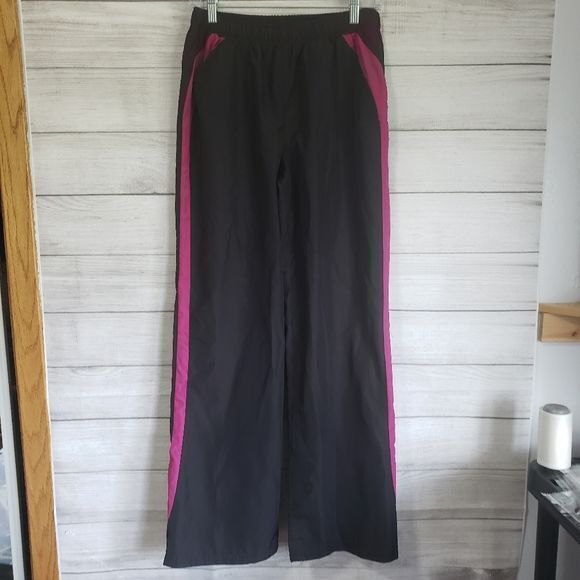 C9 medium Activewear black Dark pink pants 15.5469 - Picture 1 of 6